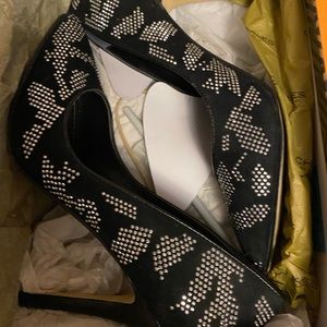 Charles David high heels size 6.